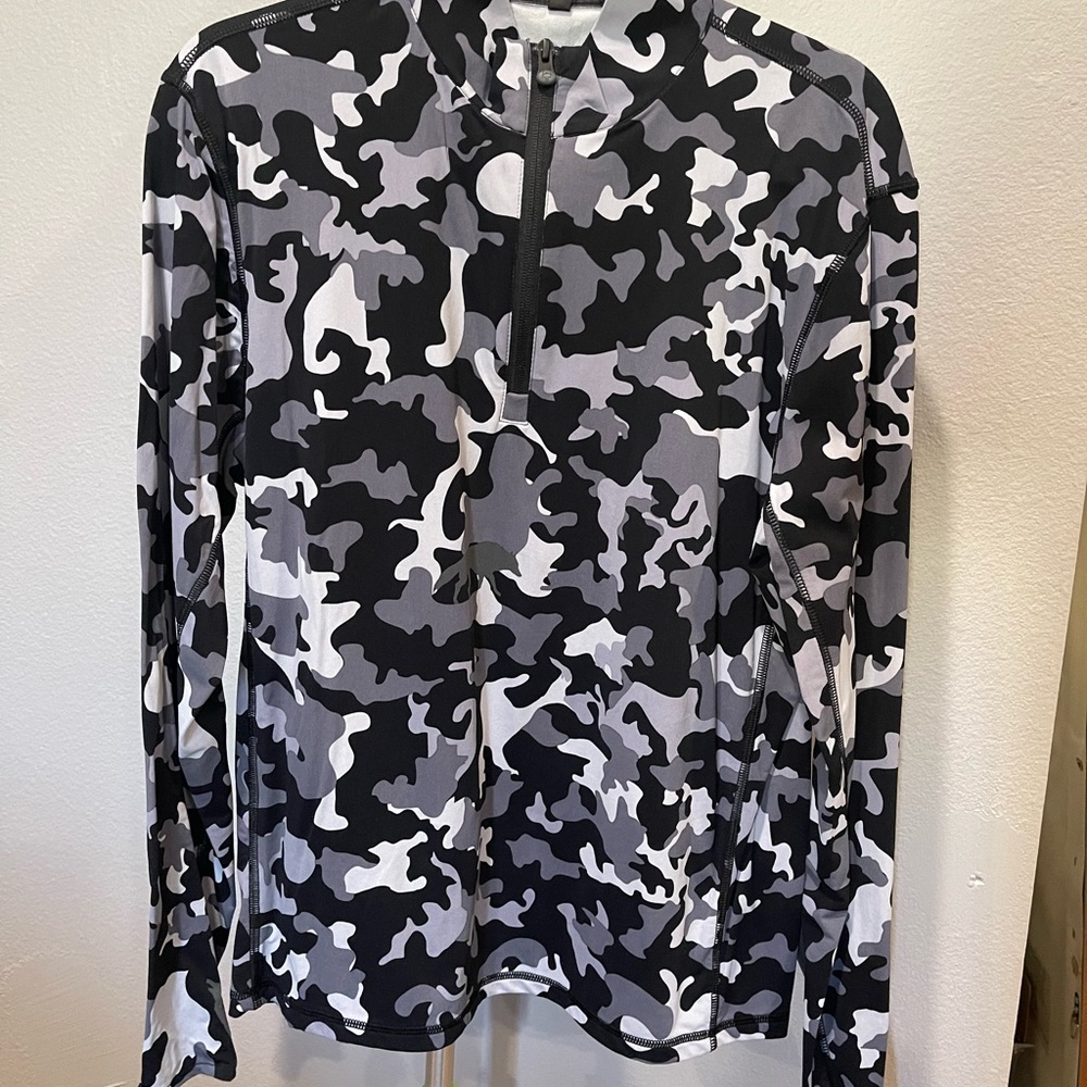 Greyson Tate size M